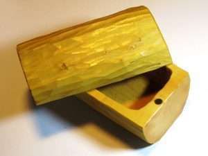 Caja de madera de boj con cierre de imán