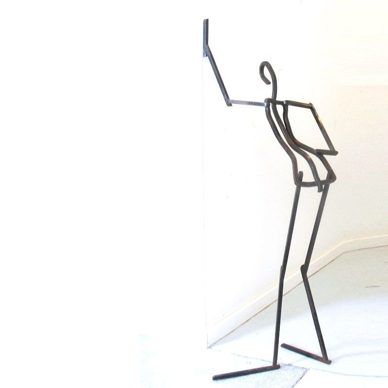 escultura de hierro