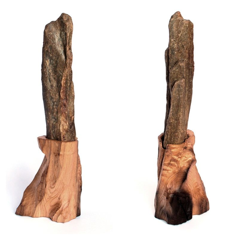 escultura madera y piedra
