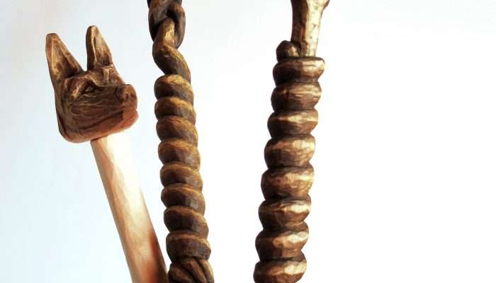 Bastones de madera artesanales